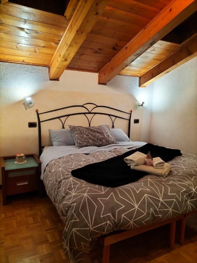 Apartament Mon Grenier Aosta Zewnętrze zdjęcie